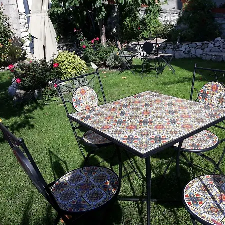 فندق مبيت وإفطار Il Giardino Pacentro