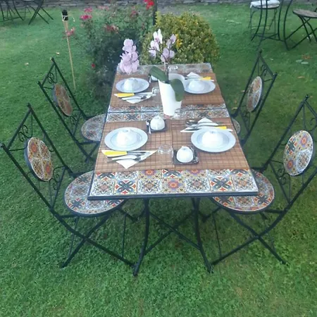 Il Giardino فندق مبيت وإفطار 3*